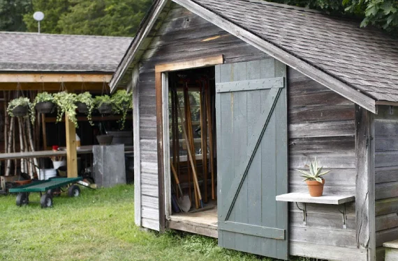 Shed-Removal-services-in-San-Dimas-CA