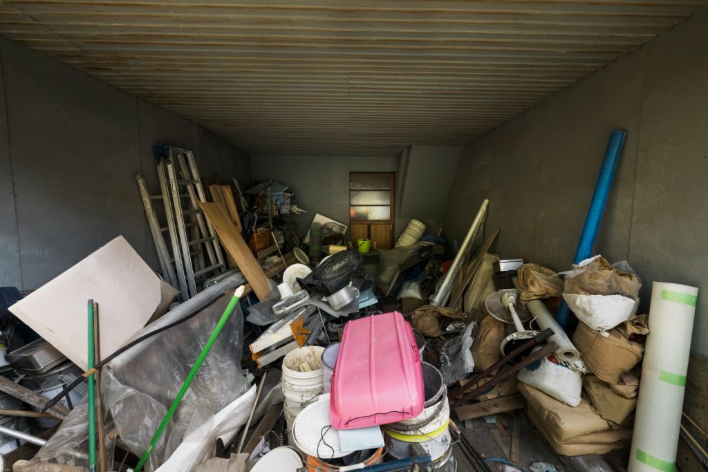 Eviction-cleanouts-in-San-Dimas-CA
