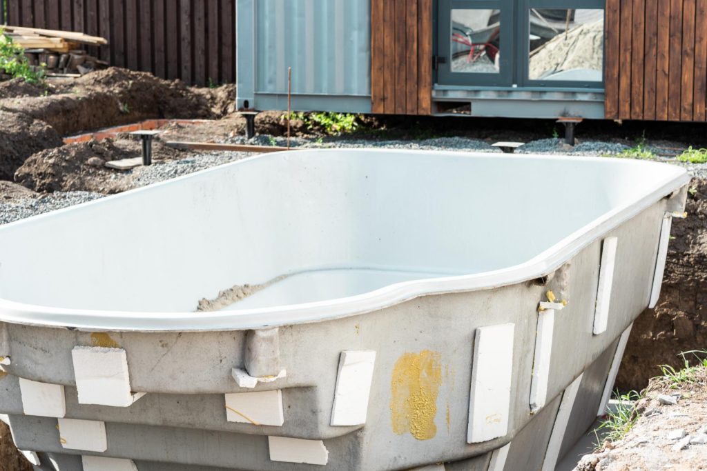 Hot-Tub-Removal-Services-in-San-Dimas-CA